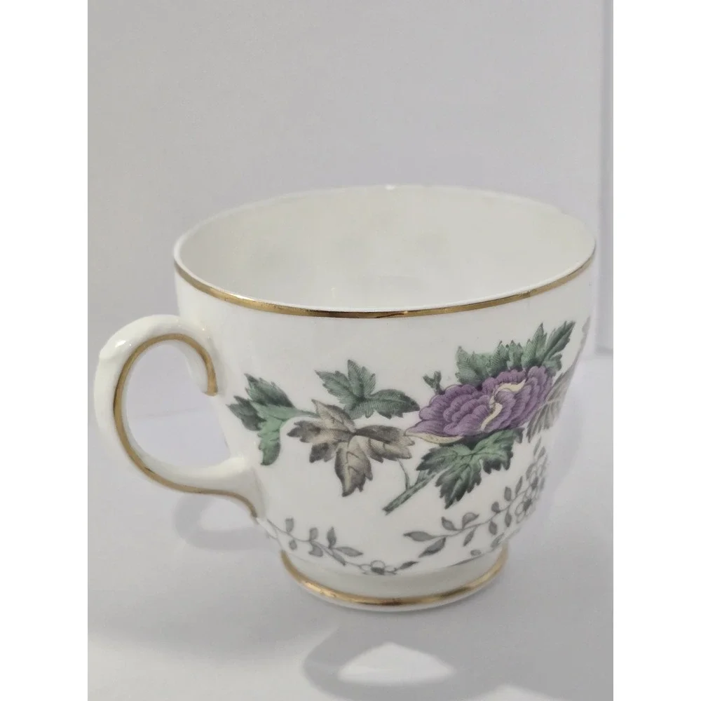 Wedgwood Avon‎ Bone China Floral Gold Trim Cup & Saucer England Purple Floral